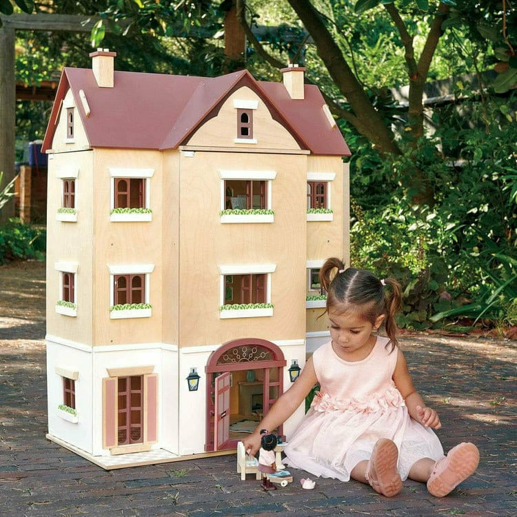 Fantail Hall Dollhouse